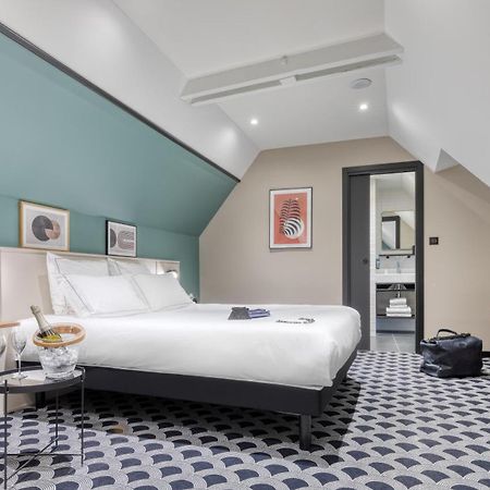 Brit Hotel Les Voyageurs Loudéac Esterno foto